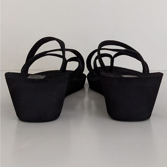 Teva Mush Black Strappy Thong Platform Wedge Flip Flops Sandals Women's 6 - Picture 3 of 8